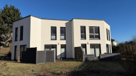 Hausansicht - Zwei freie Doppelhaushälften im Paket zu verkaufen