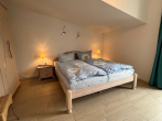 Lukratives Wohn- und Geschäftshaus mit Ferienwohnungen - Schlafzimmer