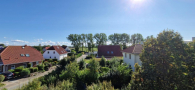 Ausblick - Südseite - Charmante Ferienwohnung mit „Ostseeblick“ – Loggia, Aufzug, Keller und PKW Stellplatz