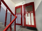 Treppenhaus - Freie 3-Zimmer-Eigentumswohnung mit großem Tageslichtbad