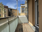 Balkonansicht - Freigezogene und frisch renovierte 2-Zimmer-Wohnung mit Balkon und Außenstellplätzen