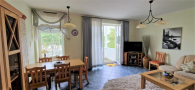 Wohnraum1 mit großem Balkon - Ostseeblick „Villa Josephine“ 3-Zi. Ferienwohnung mit 2 Balkonen, Aufzug und PKW Stellplatz