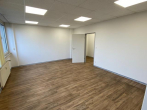 Büro rechts - Moderne Büroeinheit in Bargeshagen