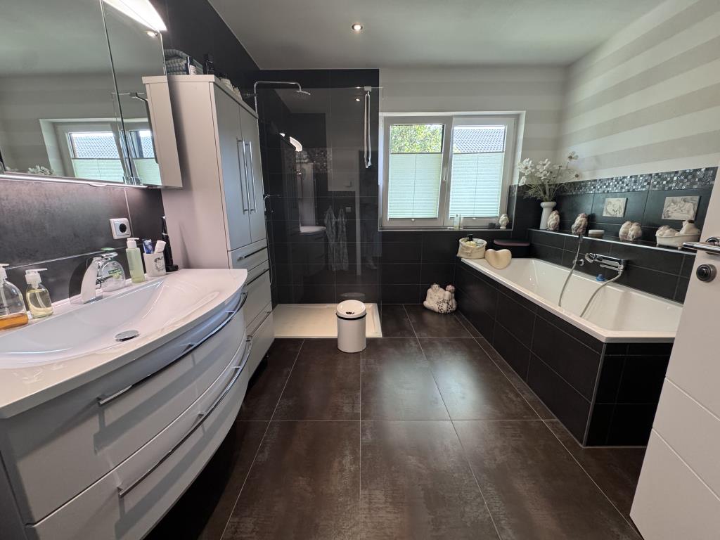 Badezimmer 1