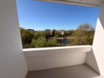 Balkon mit Blick auf See - Attraktive 1-Zimmer-Eigentumswohnung in gepflegtem Zustand mit Aufzug