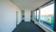 Büro 3 (1) - Lichtdurchflutete Büroräume mit Panoramablick auf die Warnow