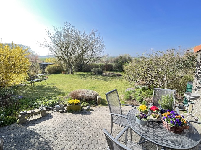 Freier Gartenblick nach Süd